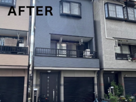 外壁・シャッター塗装と玄関扉交換の施工写真